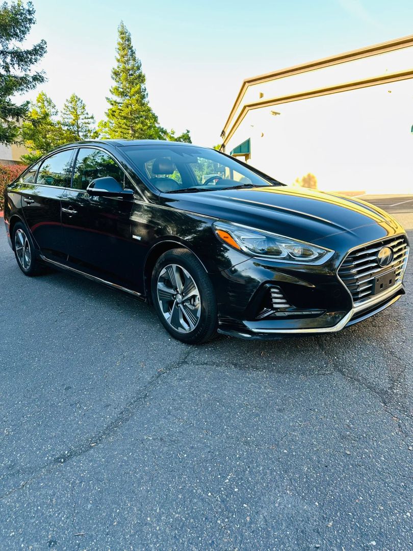 hyundai sonata hybrid 2019 KMHE34L34KA092636 image hyundai sonata hybrid 2019 KMHE34L34KA092636 image